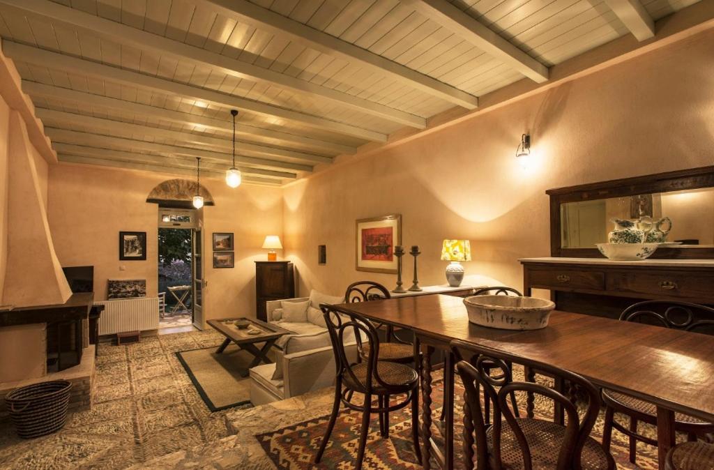 Kyparissia Old Town Lodge With Amazing Sea View Dış mekan fotoğraf