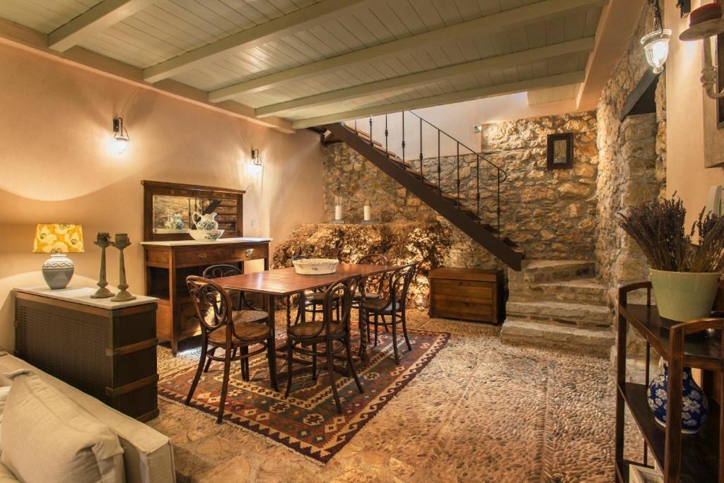 Kyparissia Old Town Lodge With Amazing Sea View Dış mekan fotoğraf